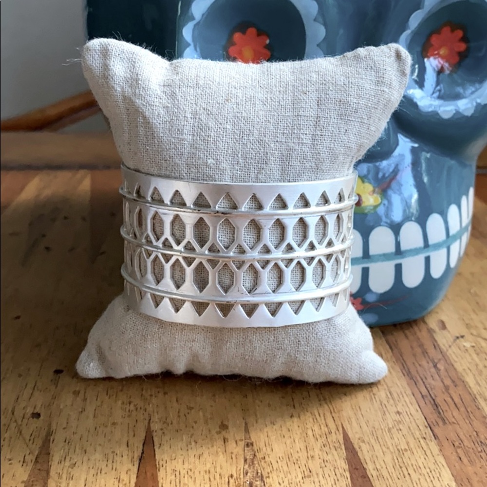 Stella and Dot Plait brushed silver cuff